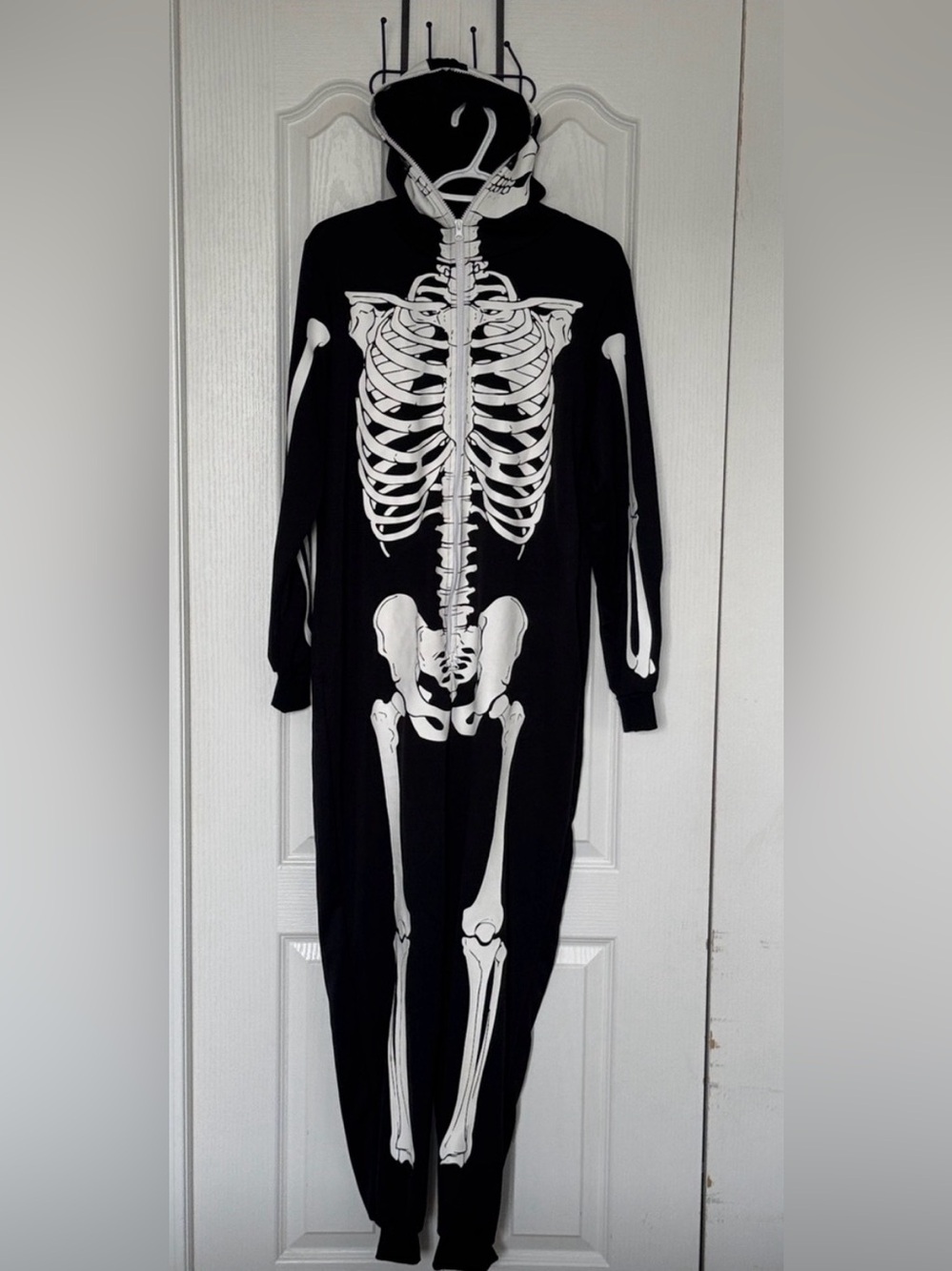 Spooktacular Creations Skeleton Hooded Costume Onesie Size Medium